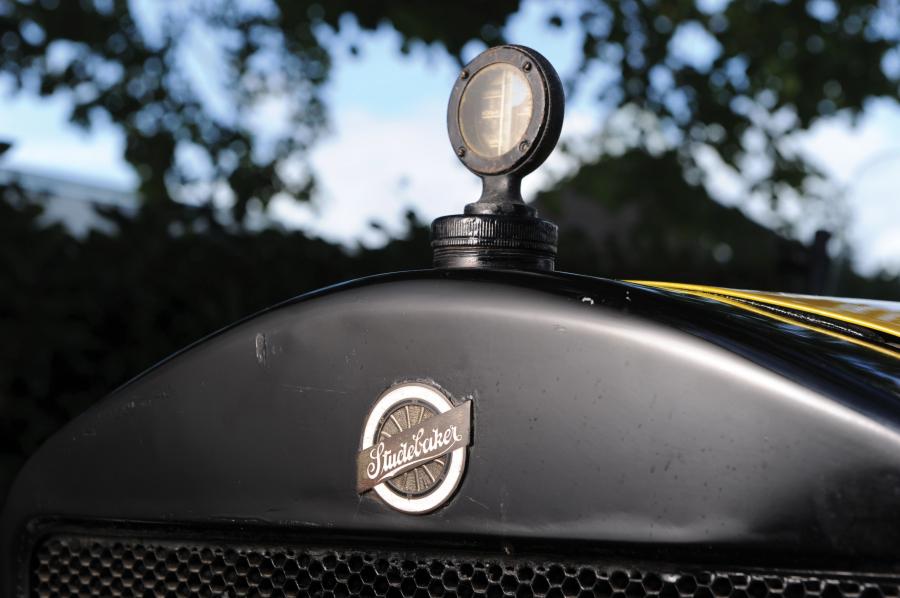  Studebaker Light Six 4-Passenger Roadster 1923 года  (фото 7 из 11)